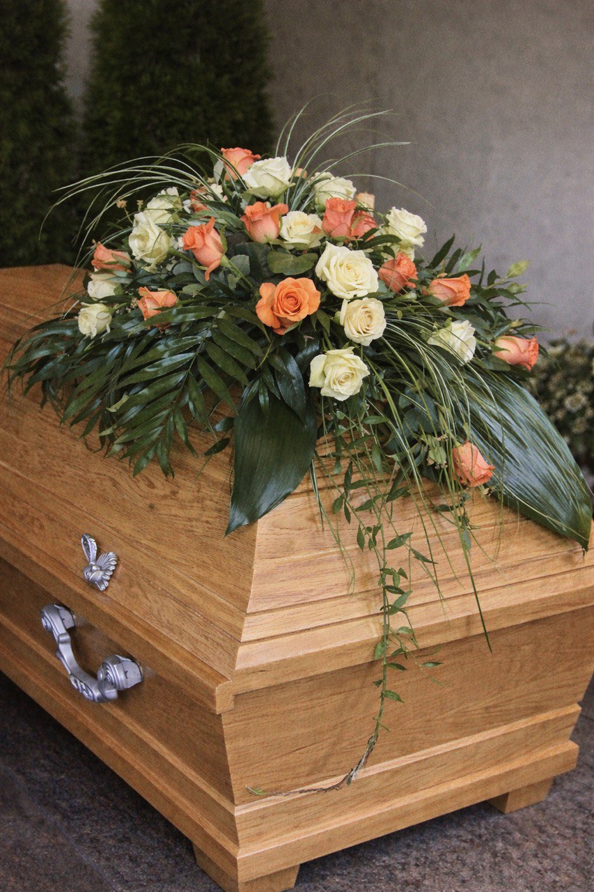 Sargschmuck – Blumental Wuppertal